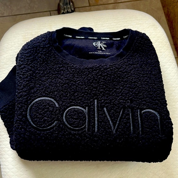 Black. Calvin Klein Sherpa - Picture 1 of 3